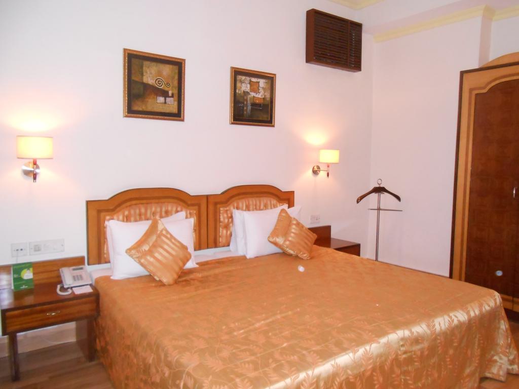 Hotel The Bigboss Kolkata